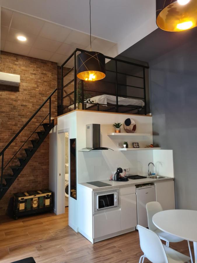 Hlius Brand New Apartments Valencia Exterior photo