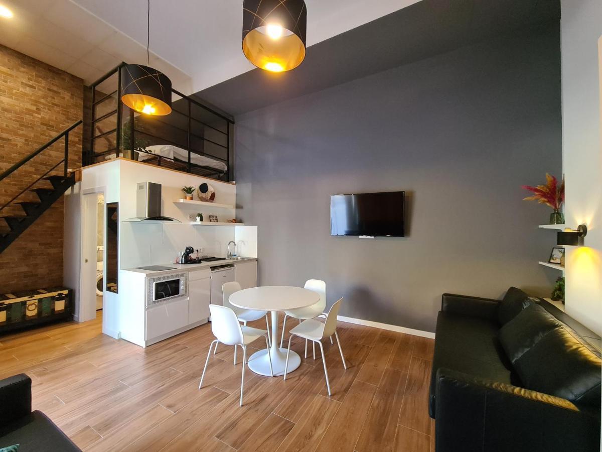 Hlius Brand New Apartments Valencia Exterior photo
